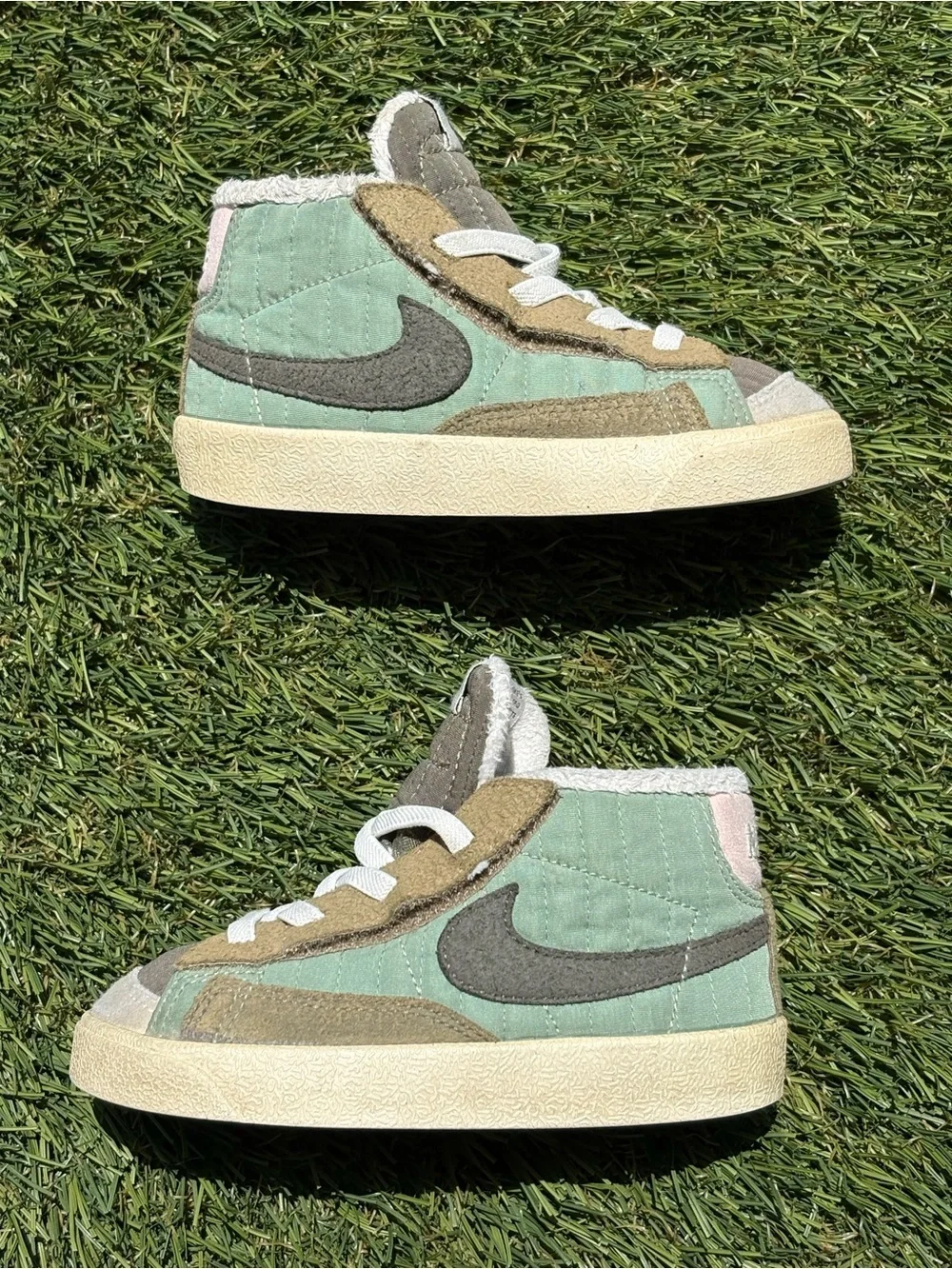 Nike Blazer Mid '77 Toddler Size 8 Sneaker